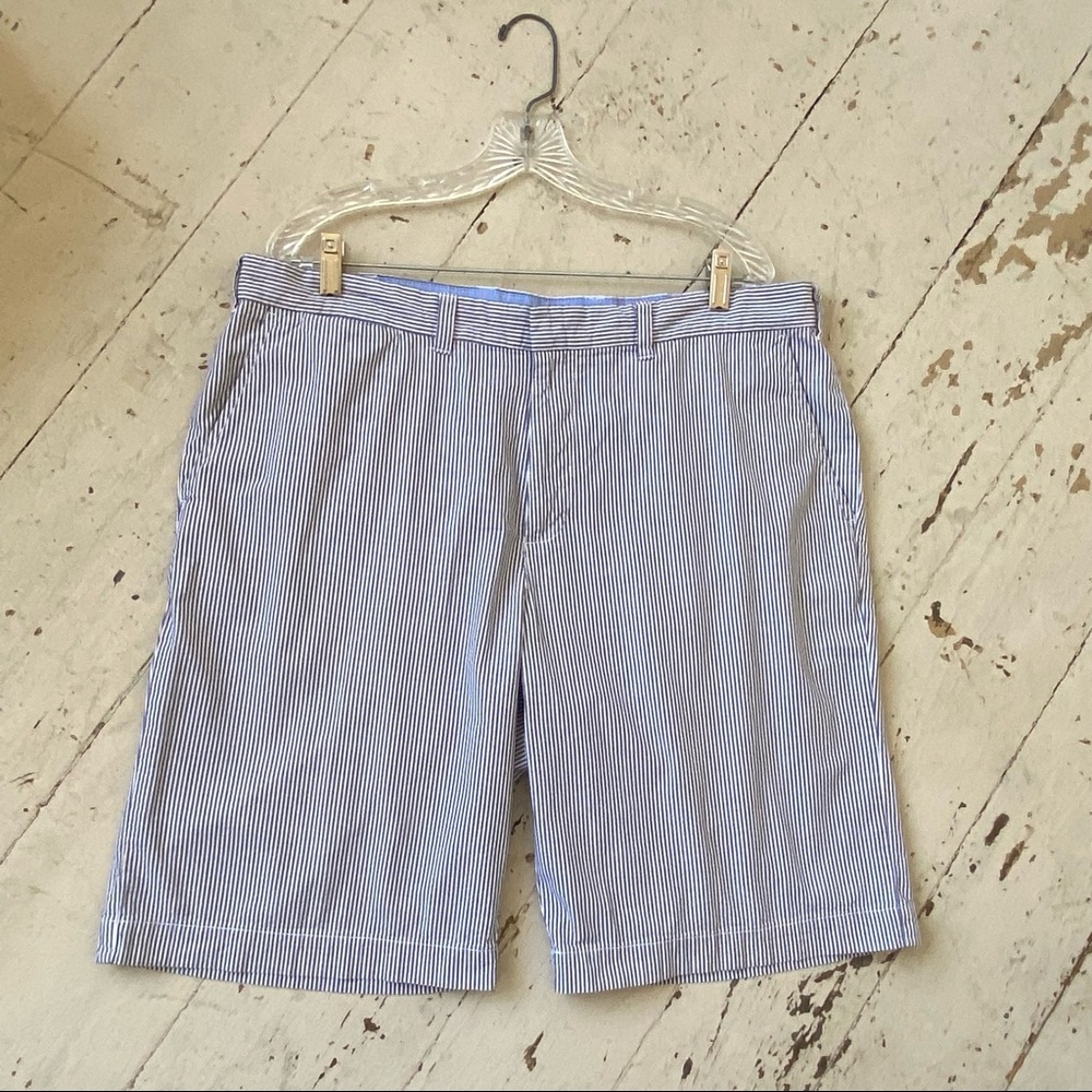 Vintage Men's Tommy Hilfiger Seersucker Stripe Shorts